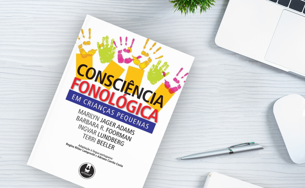 Livro Consciência Fonológica em Crianças Pequenas - Resenha Meta-descrição: Este livro é um recurso indispensável para ensinar a leitura e a escrita para crianças pequenas, apresentando uma nova forma bem-sucedida de ensino adaptada à nossa realidade e língua. Saiba mais sobre o livro e o autor nesta resenha.